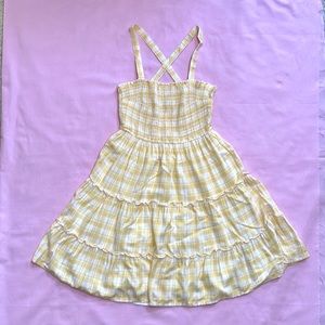 Hollister Dress XS only worn a few times